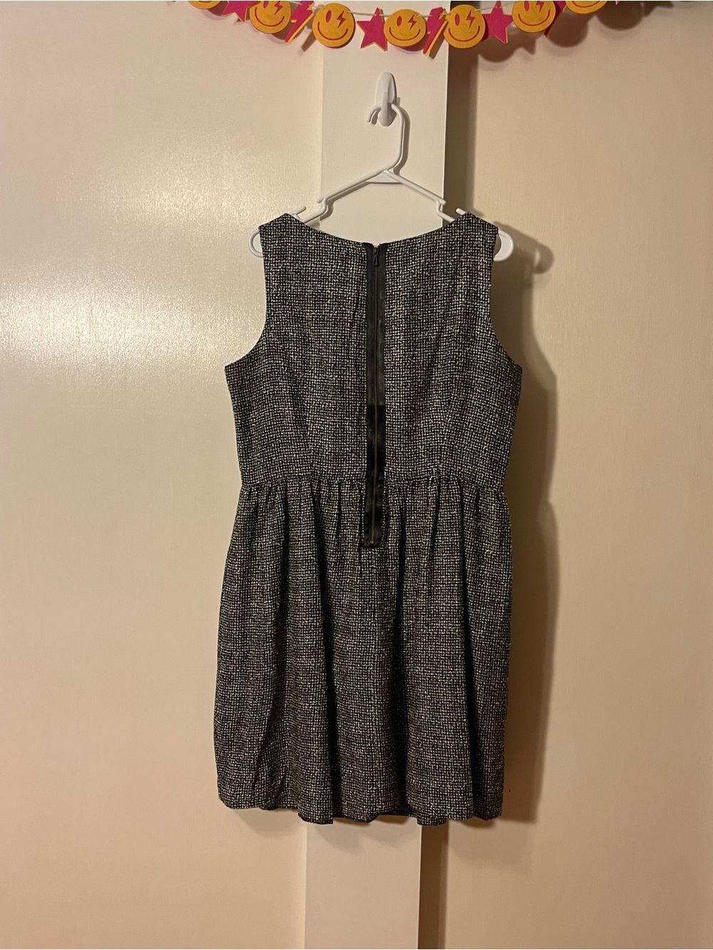 Taylor Black and Gray Textured Sleeveless Mini Dress with Beaded Collar - Picture 4 of 4